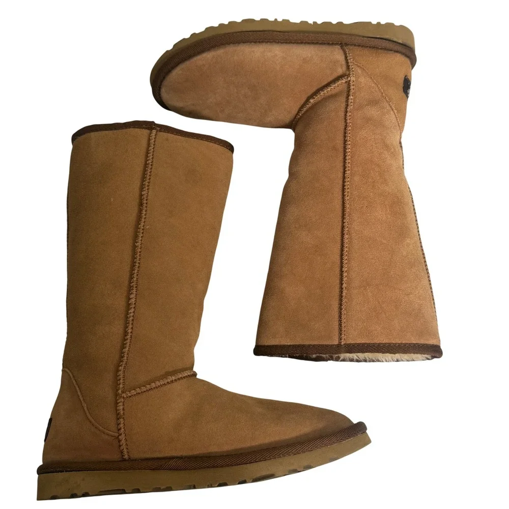 UGG Australia Classic Tall Boots 7 Chestnut Sheepskin Suede Winter Warm Luxury